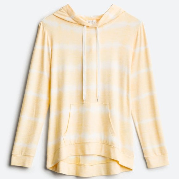 Market & Spruce Tops - NWT Hooded Pocket Knit Top